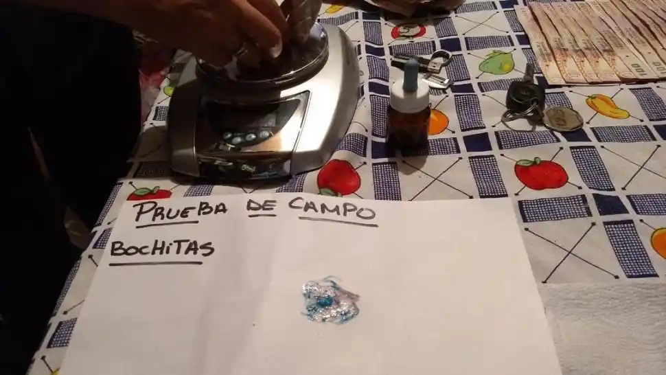 ENSAYO. Se hicieron pruebas sobre la droga hallada. 