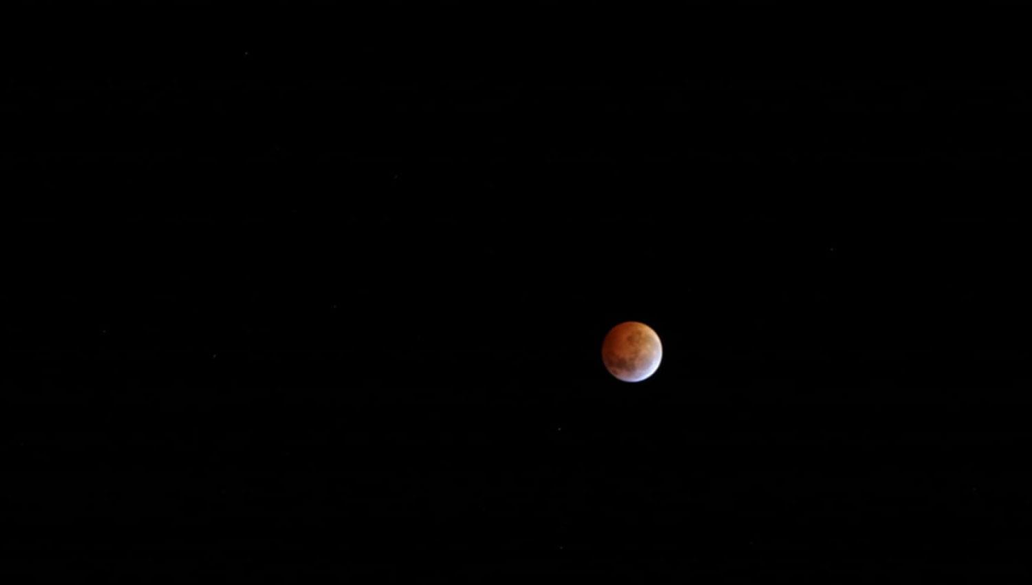 Eclipse lunar desde Ampimpa