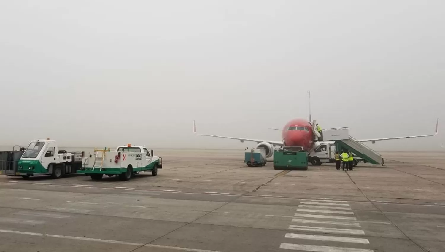CERRADO. El aeropuerto cordobés podría volver a operar esta tarde si mejoran las condiciones climáticas.