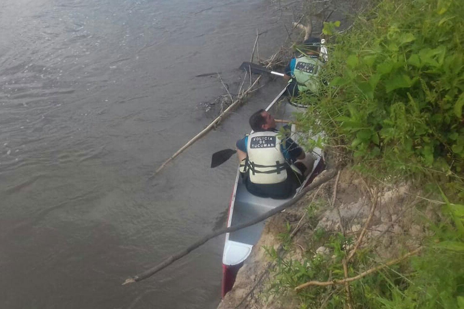 Reanudan la búsqueda del hombre que desapareció en el río Salí mientras pescaba 