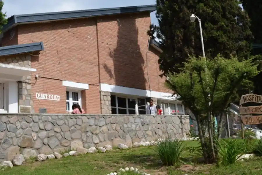 INTERNADO. El joven se encuentra en observación en el hospital de Tafí del Valle. 