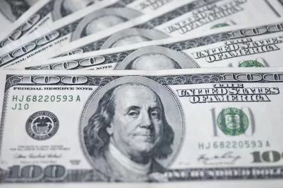 El dólar sigue la tendencia alcista y cerró a $ 44,91