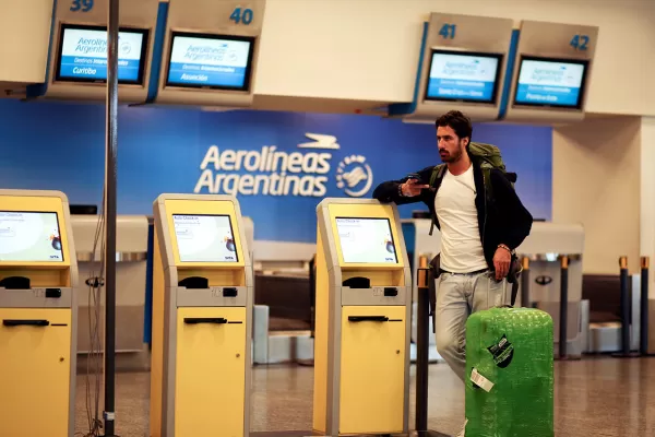Aerolíneas intimó a los pilotos a que vuelen