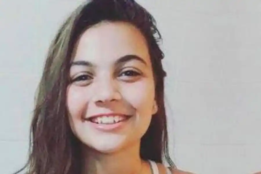 VÍCTIMAS. Agustina Imvinkelried, 17 años.