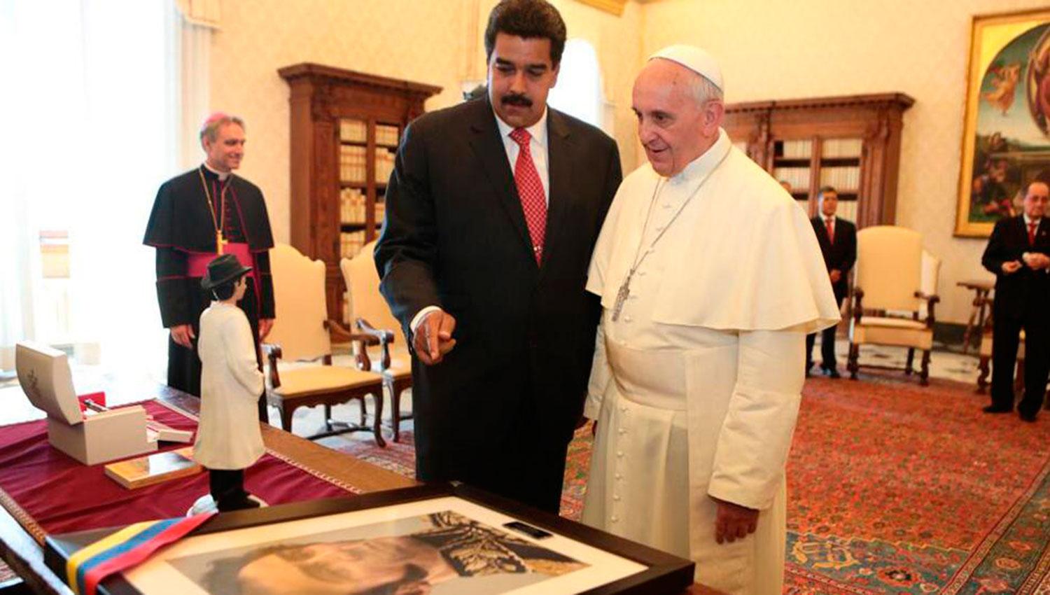 2013. Otra de las visitas del actual presidente venezolano al Sumo Pontífice.