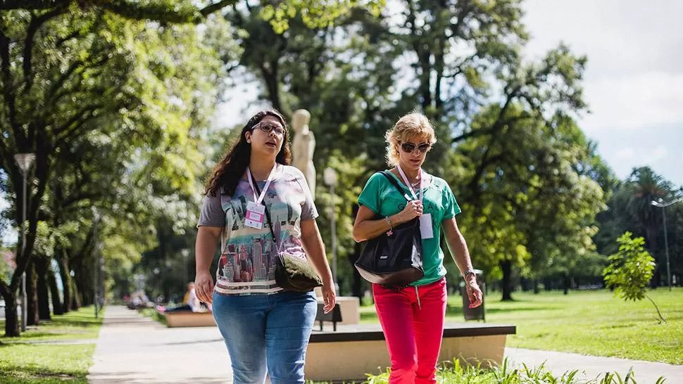 Una caminata entre mujeres para fortalecer el liderazgo