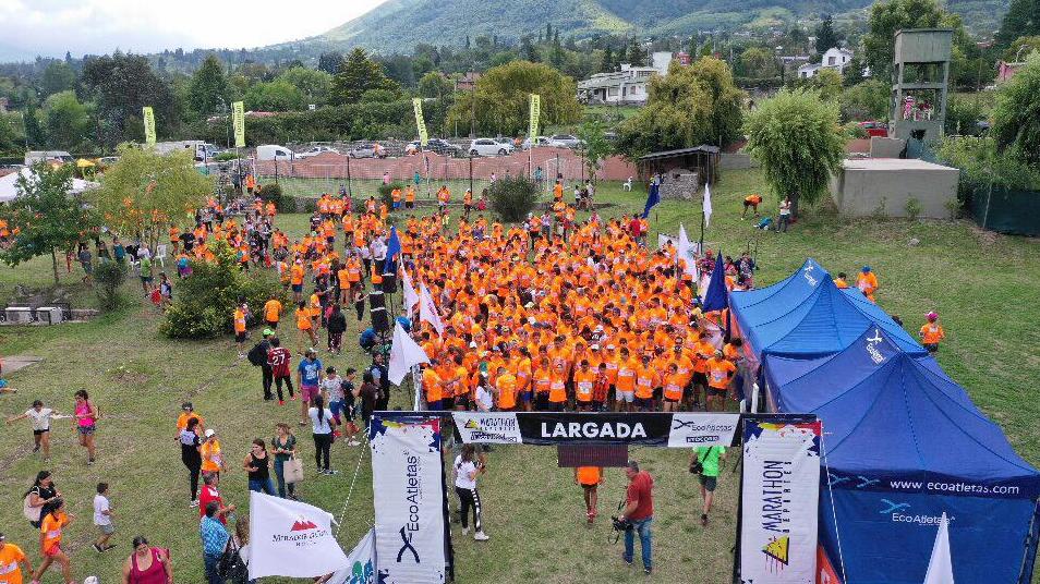 Los valles pintados de naranja por una buena causa: el deporte y la solidaridad confluyeron