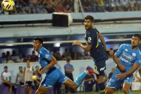 Boca empató ante Belgrano y se quedó a diez de la punta