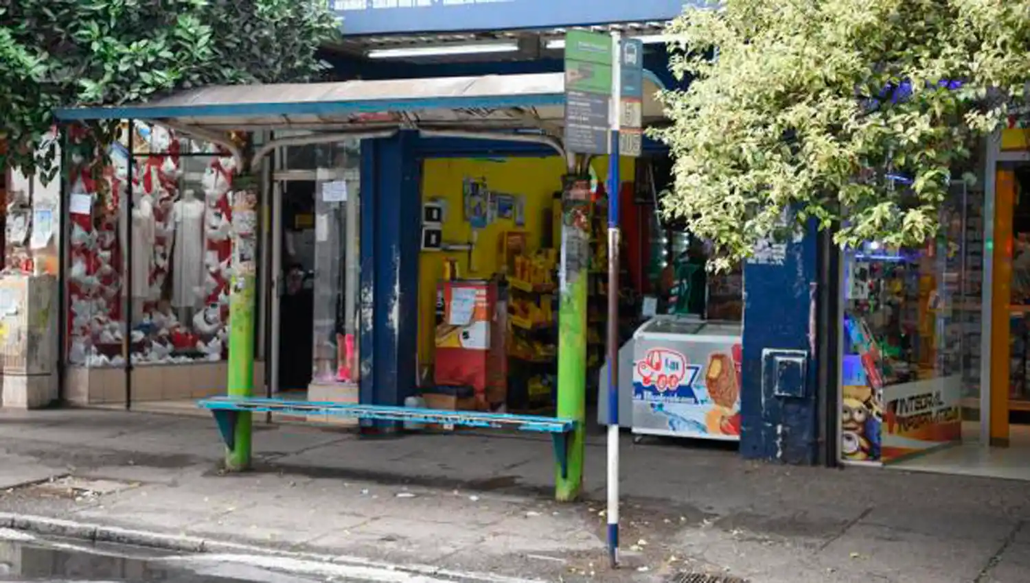 Daño colateral del paro: una mañana sin ventas vivieron los comercios del centro