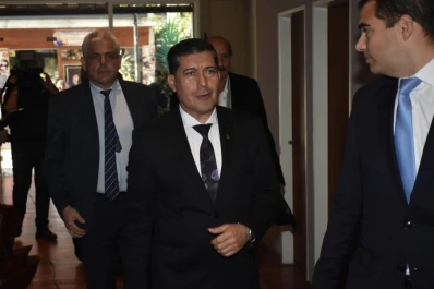 Nuevo planteo contra la consulta de La Rioja