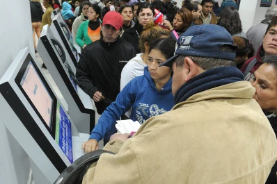 Las jubilaciones y la Asignación Universal por Hijo subirán un 11,8% desde marzo
