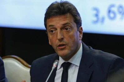 Massa: Argentina necesita dólares genuinos y no seguir pidiéndole prestado al FMI