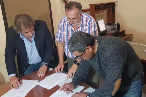 Fin del paro: la Provincia adelanta recursos a las empresas y critica una demora de la Nación