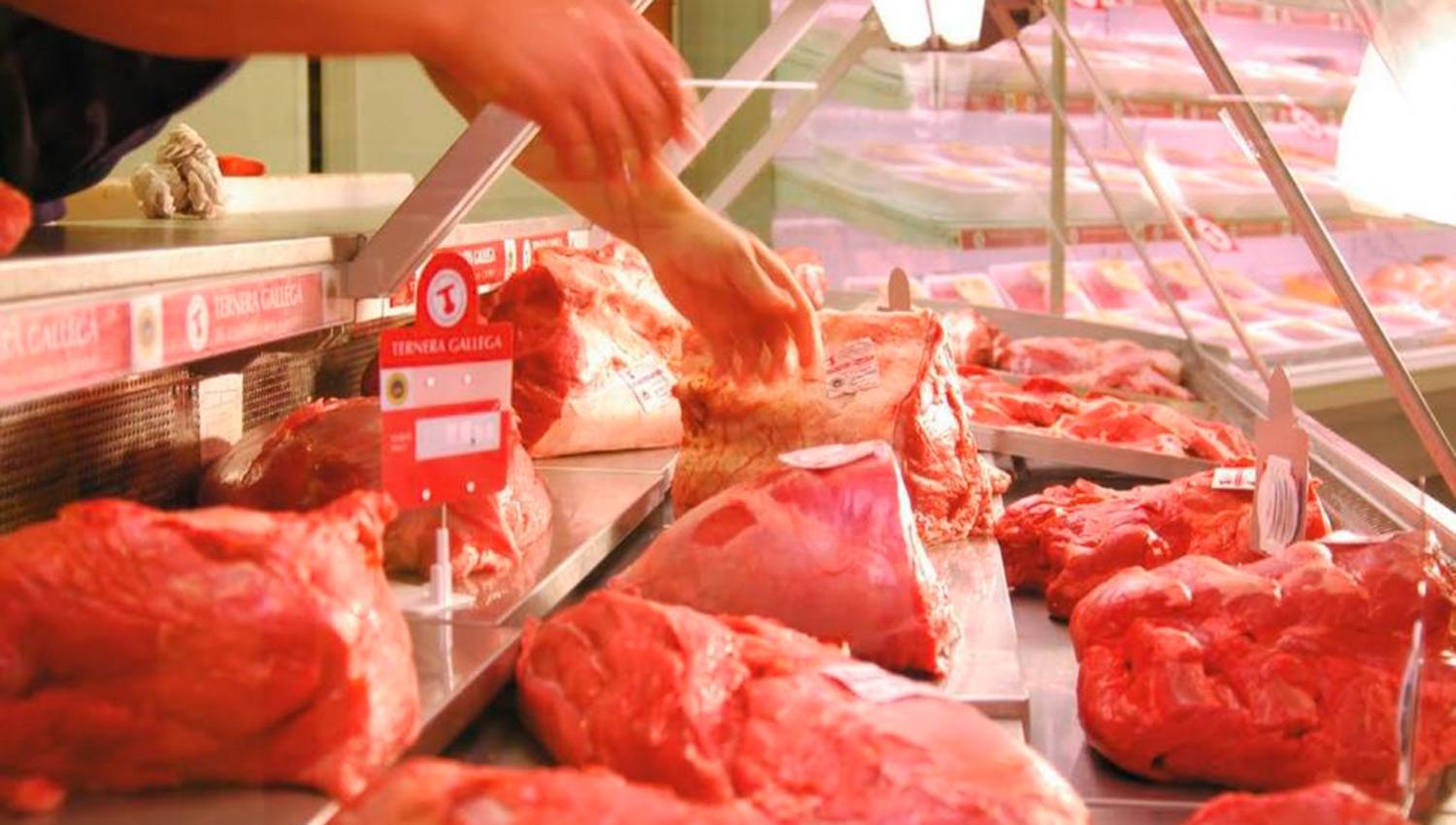 EL PAÍS. Se estableció que el promedio de consumo es de 100 kilos por habitante por año de carne.