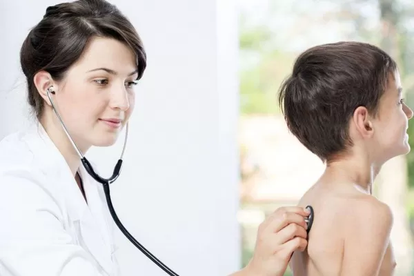 Regreso a clases: los controles que deben realizarse a los chicos antes del inicio escolar