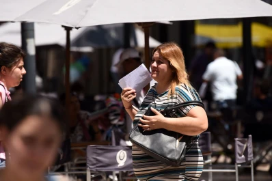 La temperatura seguirá subiendo y anuncian un fin de semana caluroso