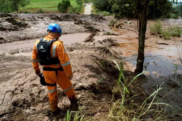 Nueva evacuación en Brasil por temor a que ceda otro dique