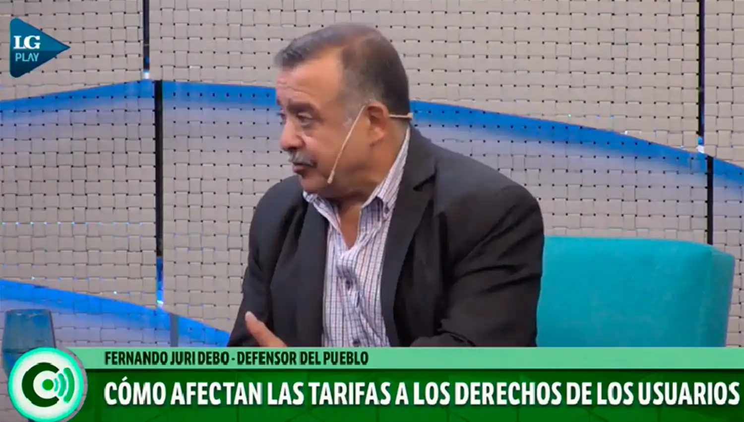 La gente no puede pagar las tarifas; es terrible, lanzó Juri Debo