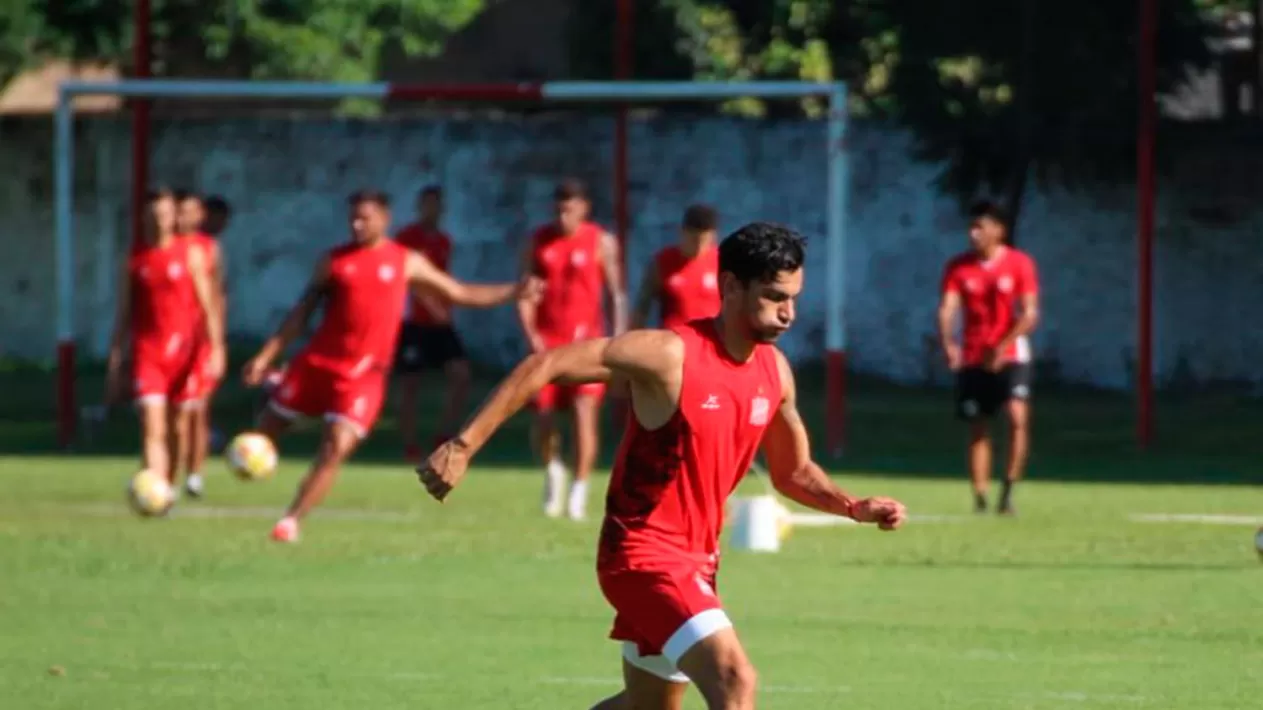DE REGRESO. Tino Costa podrá jugar ante River.