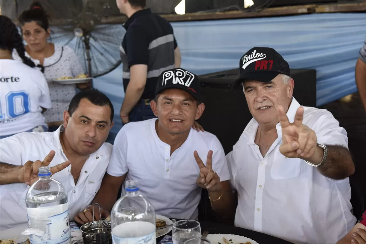 Rodríguez compartió mesa con Jaldo y Herrera.