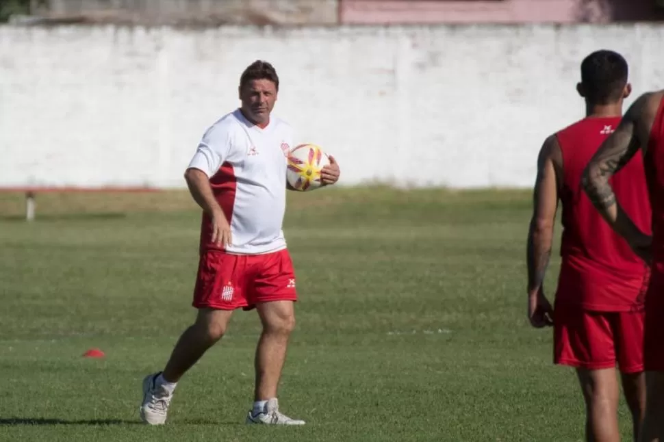 DT. García espera aportar lo suyo. “Trataré de hacer lo mejor mientras esté”, dijo.  