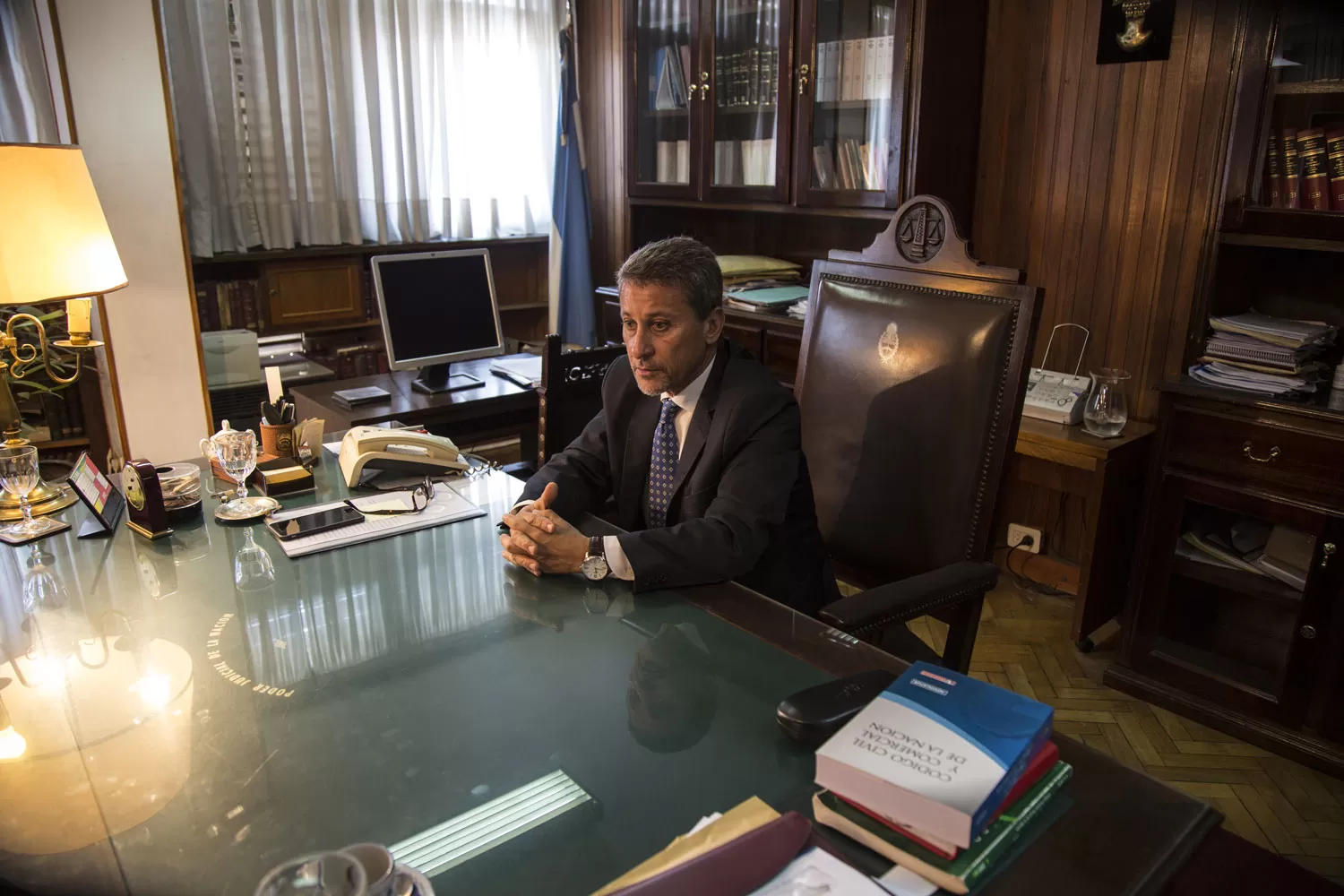JUEZ FEDERAL N°1. Foto reciente del magistrado Bejas en su despacho.