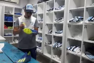 Los trabajadores del “Decano” hicieron su propia entrada en calor antes del duelo con River 