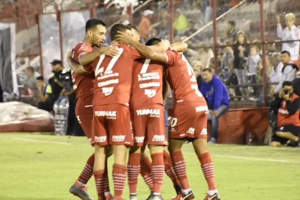 Con el triunfo de San Martín así sigue la lucha por la permanencia