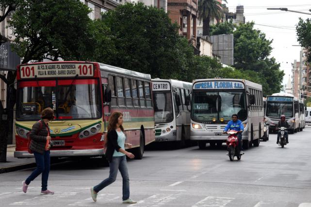 Tené en cuenta que desde la medianoche no habrá colectivos en ...
