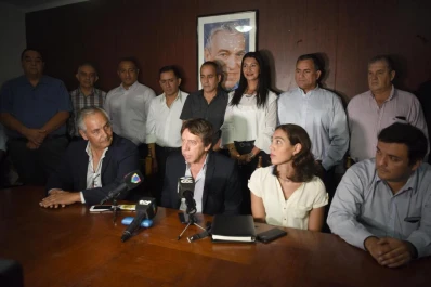 Bussi: ¿qué mejor que una mujer como Nadima, que va a poner en orden la casa de todos?