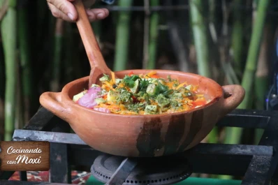 Hoy, en Cocinando con Maxi: conejo a la cacerola