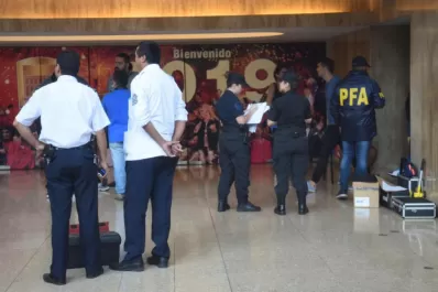 La Federal peritó el teatro, que no se clausuró