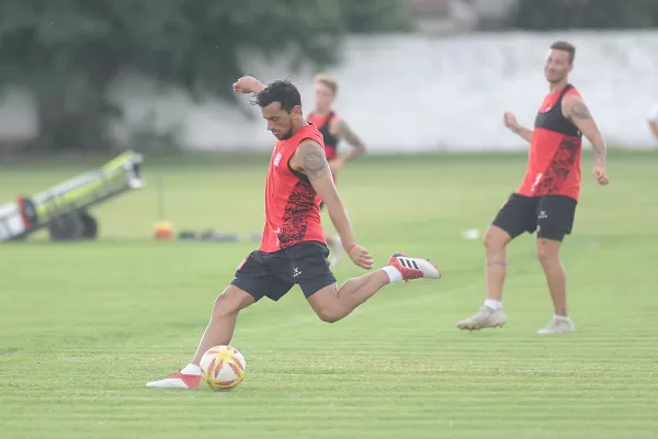 Con la vuelta de Tino Costa y Arregui, San Martín definió los concentrados ante Boca