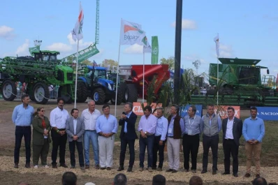 Anunciaron créditos para maquinarias y camiones