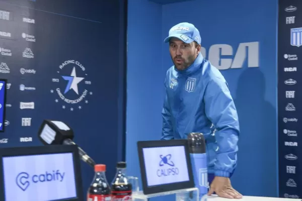 Coudet: “Es el mejor Racing de los últimos 25 años”