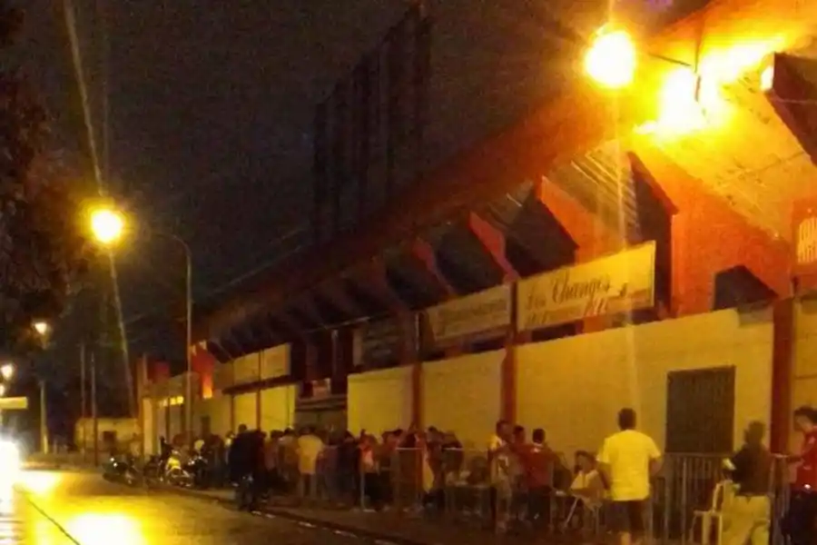 EN LA CIUDADELA. Los 