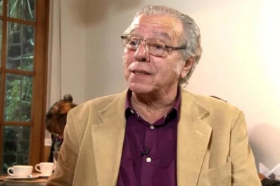 Leopoldo Castilla: “Son infinitos los intersticios por donde entra y se fuga el mundo”