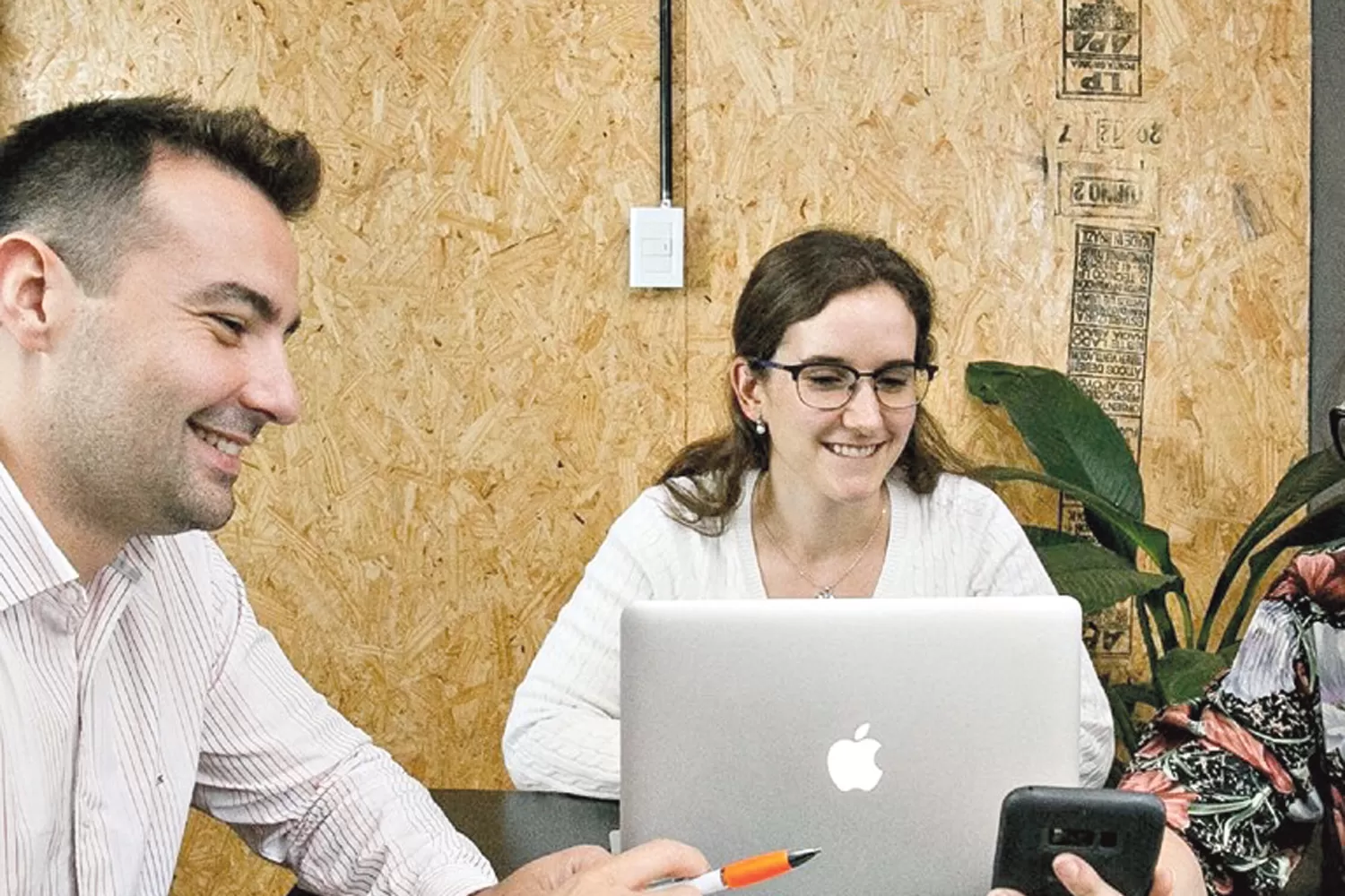 Coworking en Yerba Buena, un espacio de trabajo flexible donde se comparten ideas