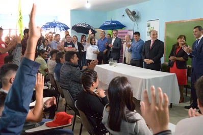 Manzur cargó contra la Nación: la gente no puede pagar más