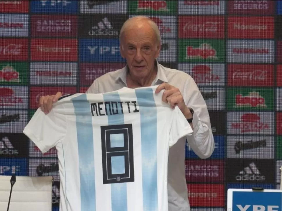 FIGURA. César Luis Menotti asumirá su cargo en la Selección el 8 de abril.   