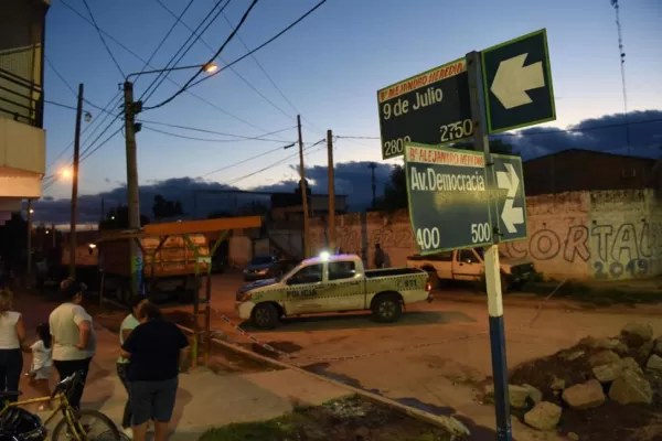 Estaba trabajando, le robaron el celular y lo mataron de un tiro