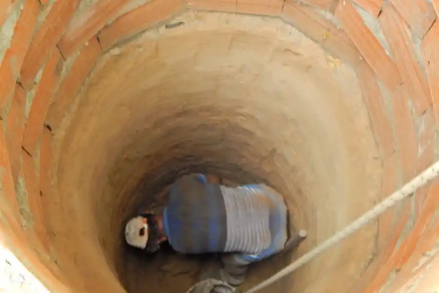 Una delegada comunal destaca las obras realizadas en una escuela