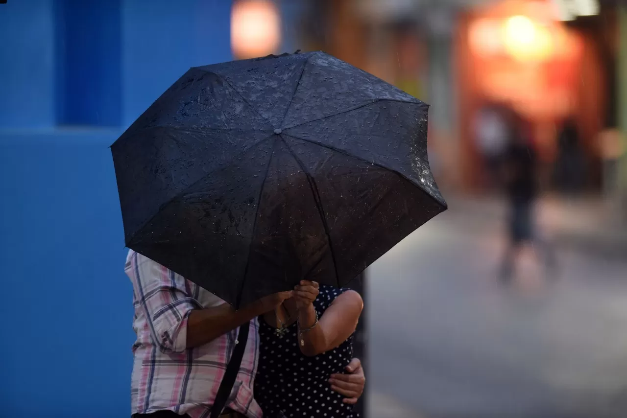Los tucumanos no deberán olvidarse el paraguas. LA GACETA/FOTO DE DIEGO ARÁOZ