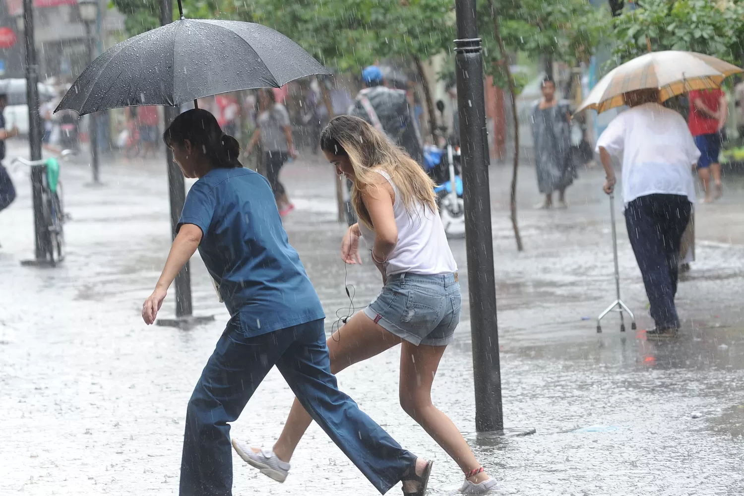 ALERTA METEOROLÓGICO. Las lluvias se mantendrían todo el día.