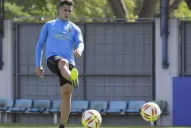 Pavón se entrena normalmente y sería titular en Boca contra Banfield