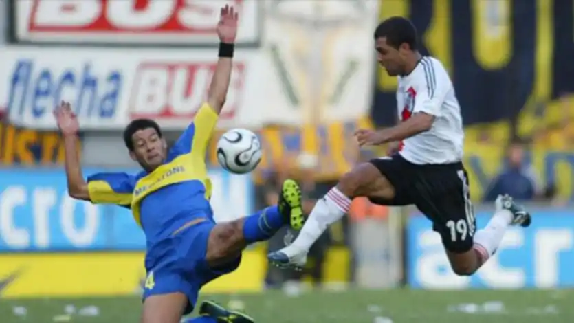 Se cumplen 13 años de la histórica patada del tucumano Krupoviesa a Montenegro 