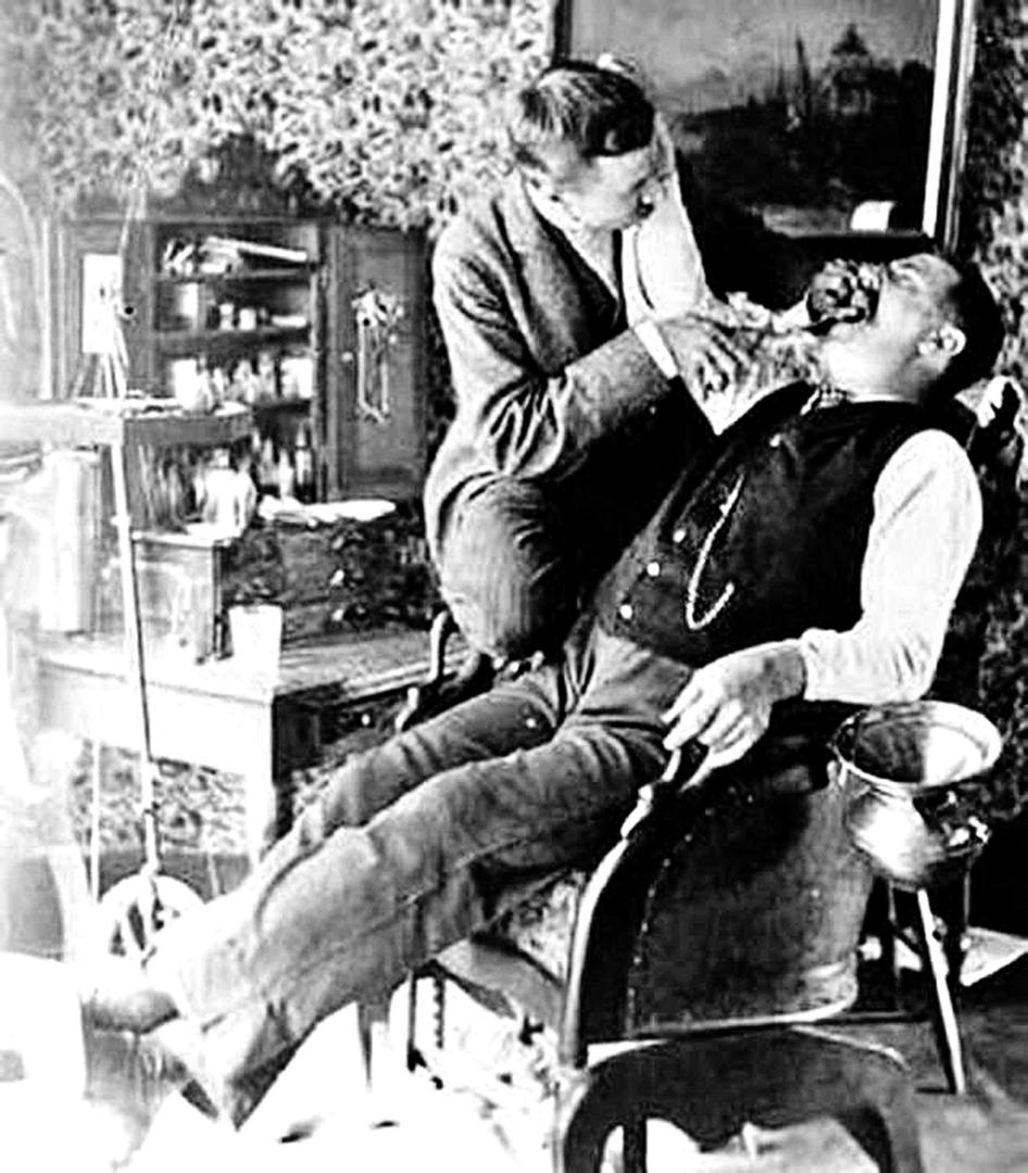 Del sacamuelas al odontólogo - LA GACETA Tucumán