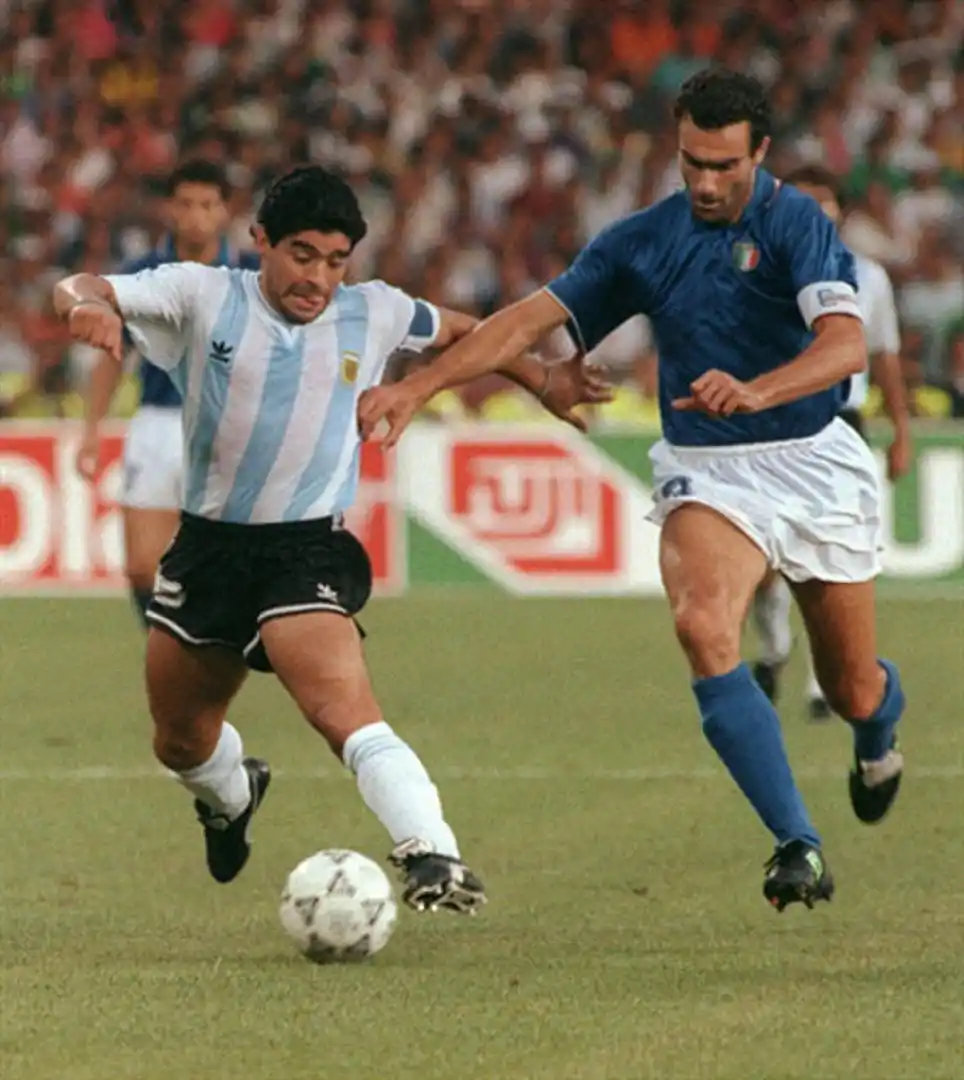 “La derrota del deportista no transcurre en silencio