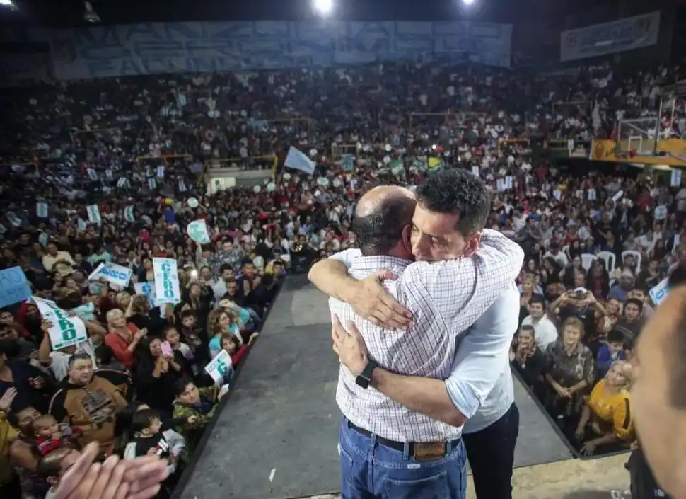  twitter @JuanManzurOK  