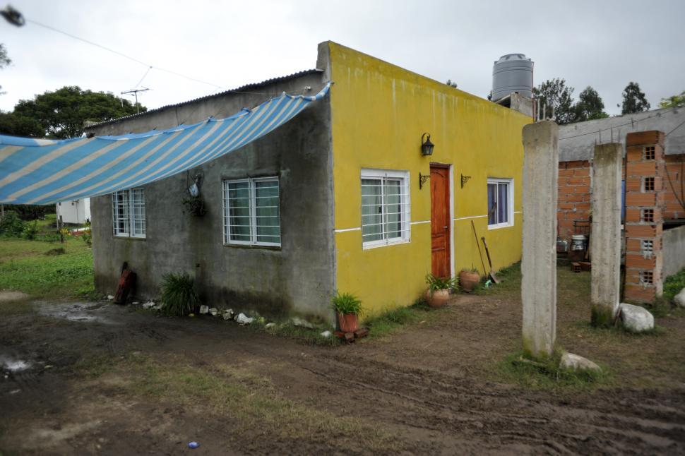 La propiedad del Barrio Ampliación de El Cadillal era el lugar donde se cocinaba y fraccionaba la cocaína que luego vendían.